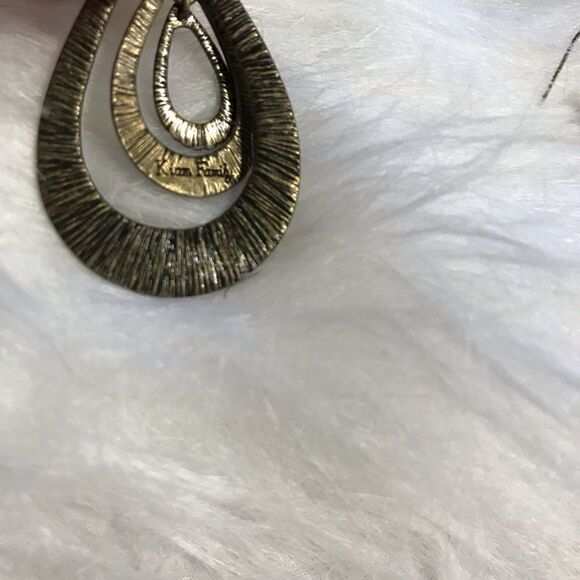 Kiam Family Earring Bronze Dangle Designer - Picture 3 of 10